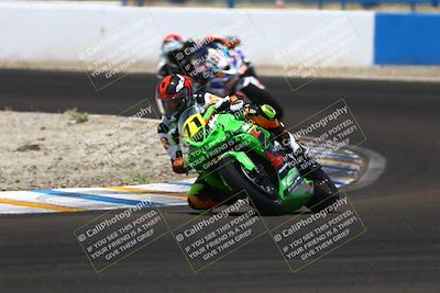 media/Jun-07-2025-TrackDaz (Sat) [[4413525952]]/A Group/1pm (Turn 1)/